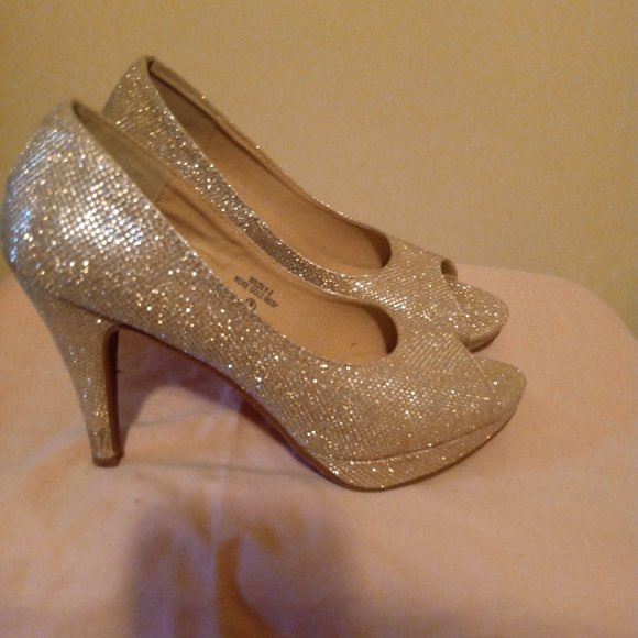 Rose gold Mesh heels - Picture 1 of 1